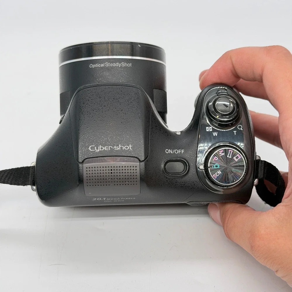 Sony Cyber-shot DSC-H300 Black Digital Camera 20.1MP 35x Optical Zoom Tested